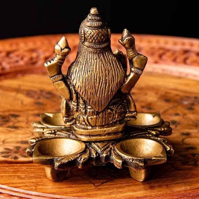 ラクシュミのオイルランプ 10cm 8 - 背面からの様子。