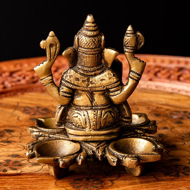 ガネーシャ のオイルランプ 10cm 9 - 背面の様子です。