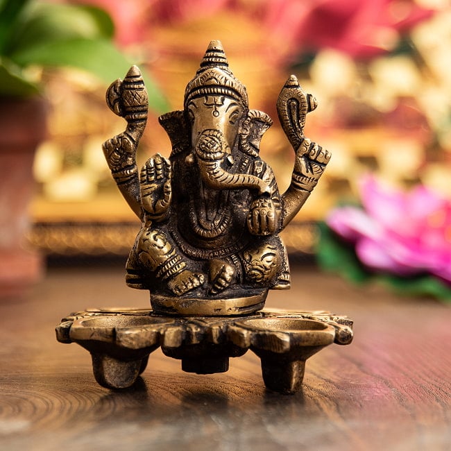 ガネーシャ のオイルランプ 10cmの写真