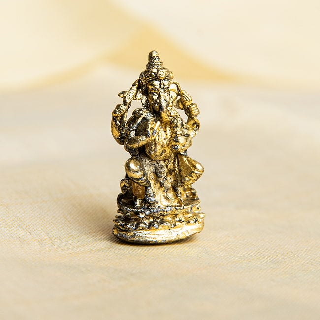 ガネーシャ　坐像　ねずみの上に座るガネーシャ　Ganesha　ミニ神像の写真神様像,ブラス像,ヒンドゥー教,神像,仏像,インド神話,ヒンドゥー,金銅仏,ガネーシャ,ガネーシュ,お守り,deity,murthy
