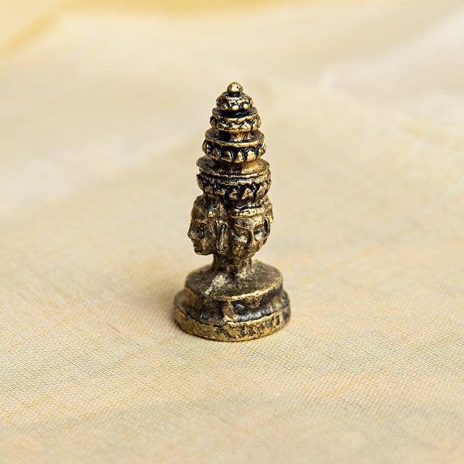 四面仏塔　ブッダの顔の塔　ストゥーパ　Buddha face stupa　ミニ神像の写真神様像,ブラス像,ヒンドゥー教,神像,仏像,インド神話,ヒンドゥー,金銅仏,仏塔,宝塔,ストゥーパ,お守り,deity,murthy