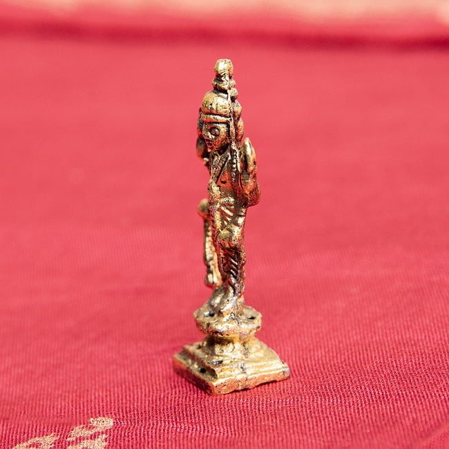 ヴィシュヌ　立像　Vishnu　ミニ神像 3 - 向かって左側面からの様子