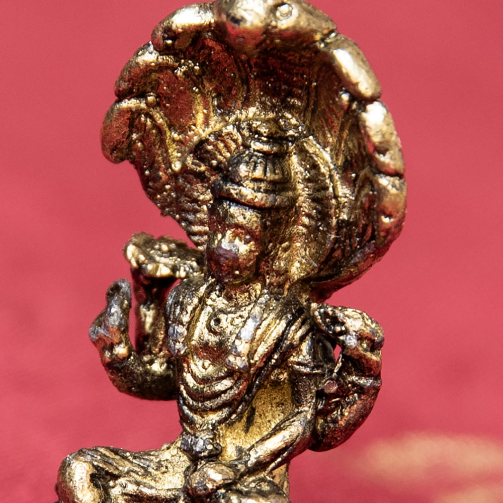 神様像 ブラス像 ヒンドゥー教 神像 ヴィシュヌ 坐像 ナーガの台座