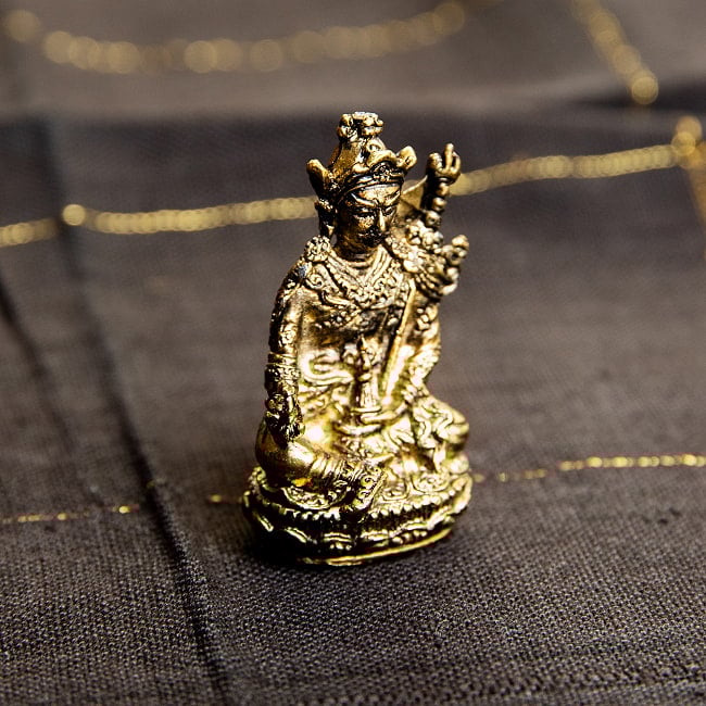 パドマサンバヴァ　チベット仏教の祖師　グル・リンポチェ　Padmasambhava　ミニ神像の写真神様像,ブラス像,ヒンドゥー教,神像,仏像,インド神話,ヒンドゥー,金銅仏,チベット仏教,パドマサンバヴァ,グルリンポチェ,お守り,deity,murthy