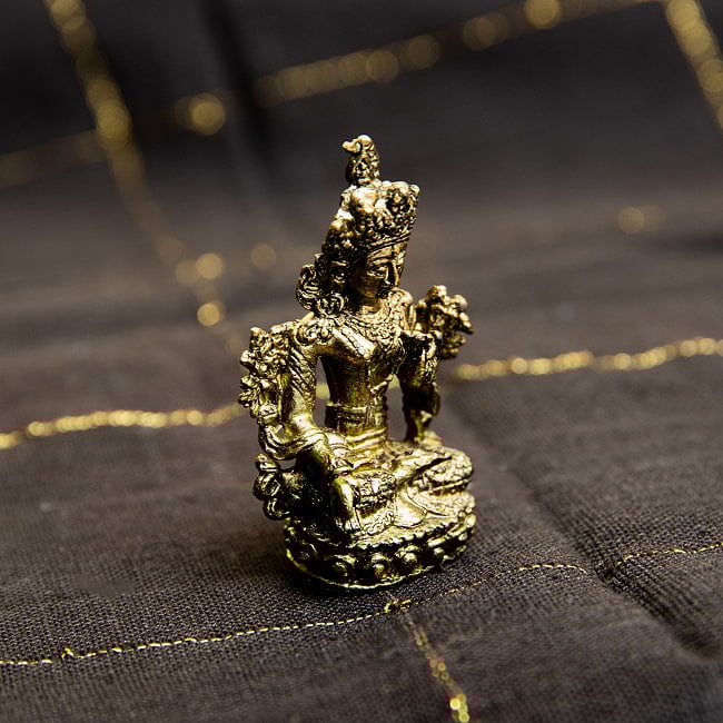 ホワイト・ターラー　白多羅菩薩　ターラー　坐像　White Tara　ミニ神像の写真神様像,ブラス像,ヒンドゥー教,神像,仏像,インド神話,ヒンドゥー,金銅仏,ターラー,多羅菩薩,ホワイトターラー,白多羅,菩薩,お守り,deity,murthy