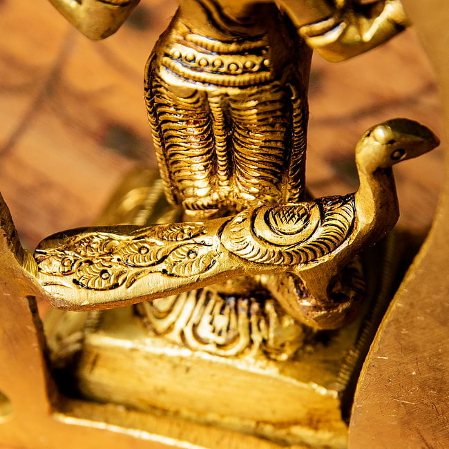ムルガン　カルティケーヤ　スカンダ　軍神　Murugan / Kartik　高さ：約12cm 8 - 孔雀の羽の模様まで表現されています