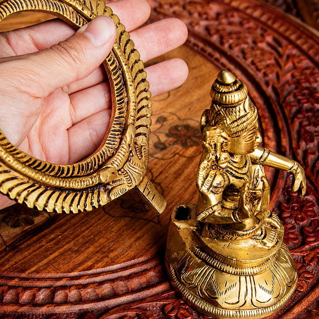 アイヤッパン　/アイヤナール　南インドで信仰される純潔の神　Ayyappan　高さ：約14.5cm 11 - 光背は取り外せるようになっています。移動時などにはお気をつけください