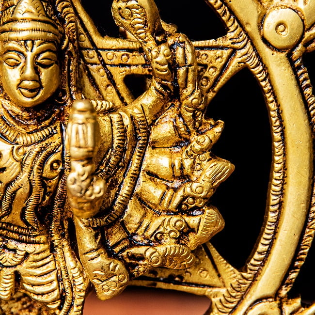 スダルシャナ・チャクラ・プルシャ　/　チャクラペルマール　ヴィシュヌ神の武器「チャクラ」の擬人化 　Sudarshana Chakra Purusha 高さ：約17cm 4 - 武器を沢山持っています。腕の数は合わせて16本になります