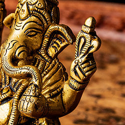 ガネーシャ 座りガネーシャ像 Ganesha なめらかな美しい仕上げ 高さ:約8cm - サブ4