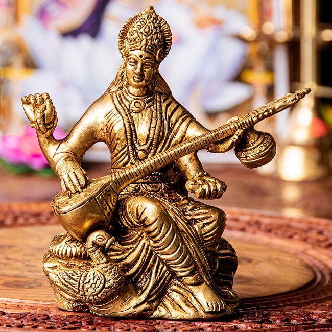 サラスヴァティ 白鳥に乗った ハンサ・サラスヴァティ Hansa Saraswati ブラス製 高さ:約14cmの写真
