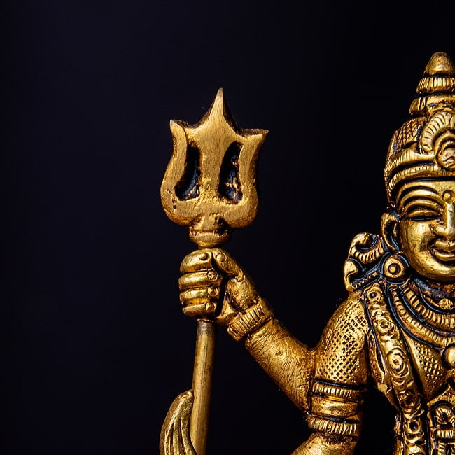 カーリー / マルサ・ナラヤニ　女神　立像　Kali　Mhalsa　Narayani　 ブラス製　高さ：約14cm 5 - シヴァの妃らしく、トリシューラを持っています