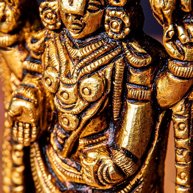 バラジ / ヴェンカテーシュヴァラ ヴィシュヌ神 立像 Balaji /Venkateshvara Vishnu ブラス製 高さ:約10.5cm 8 - 装身具も細かいところまで綺麗に作られています