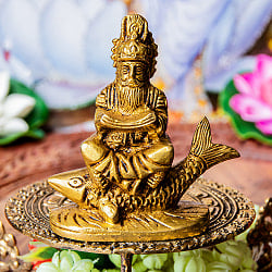 ジュレーラル インダス河の神 Jhule lal ブラス製 高さ:約8.5cm - メイン
