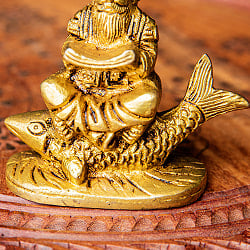 ジュレーラル インダス河の神 Jhule lal ブラス製 高さ:約8.5cm - サブ4