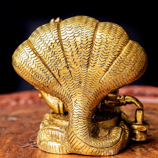 世界創造のヴィシュヌとブラフマー アナンタ竜 ハリ シヴァリンガ Shesha Naga Vishnu ブラス製 高さ:約8cm 14 - 背面の様子