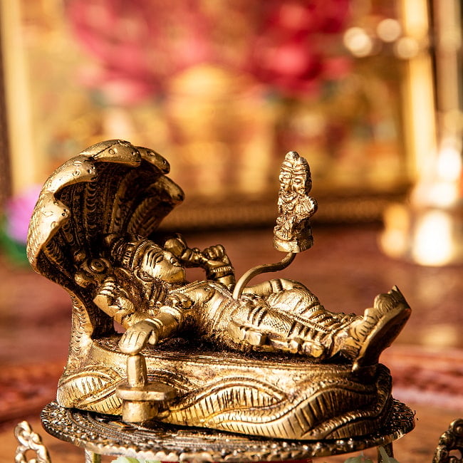 世界創造のヴィシュヌとブラフマー アナンタ竜 ハリ シヴァリンガ Shesha Naga Vishnu ブラス製 高さ:約8cmの写真