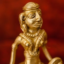 インド少数民族のハンドベル-男 - サブ3