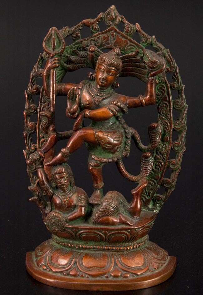 【 マハーカーラ（バイラヴァ）】　シヴァ神　木彫面　マッラ朝～ネパール朝初期 バイラヴァ[23cm] の通販[送料無料] - TIRAKITA.COM