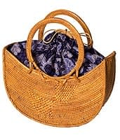 アタかご巾着付き月型バッグ 発祥の地トゥガナン村で手作り【約31cm x 29cm 】の商品写真