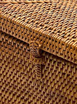 トゥガナン村のアタ　ふた付きスクエアポシェット - サブ3