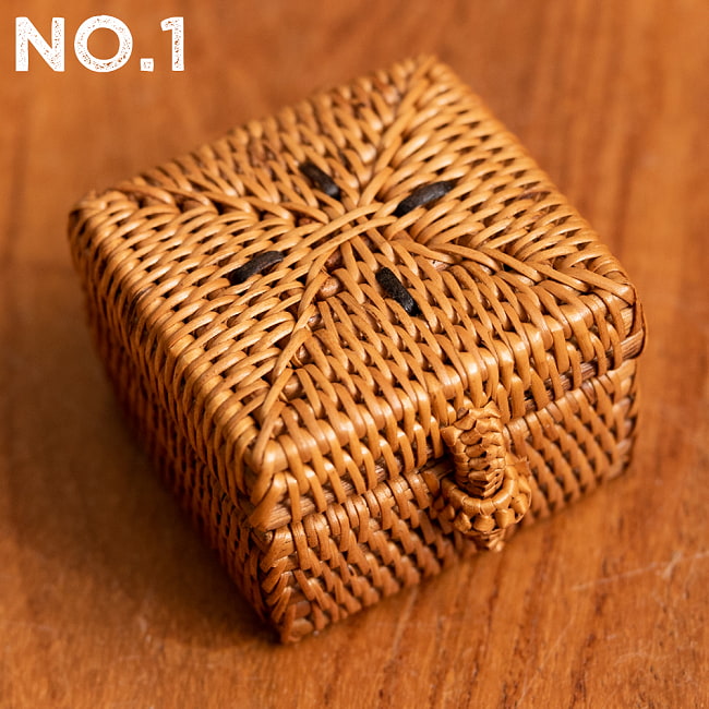 トゥガナン村のアタ バスケットボックス【約5cm】 9 - No.1:黒の差し色