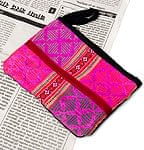 【一点物】モン族 細かい刺繍のポーチの商品写真