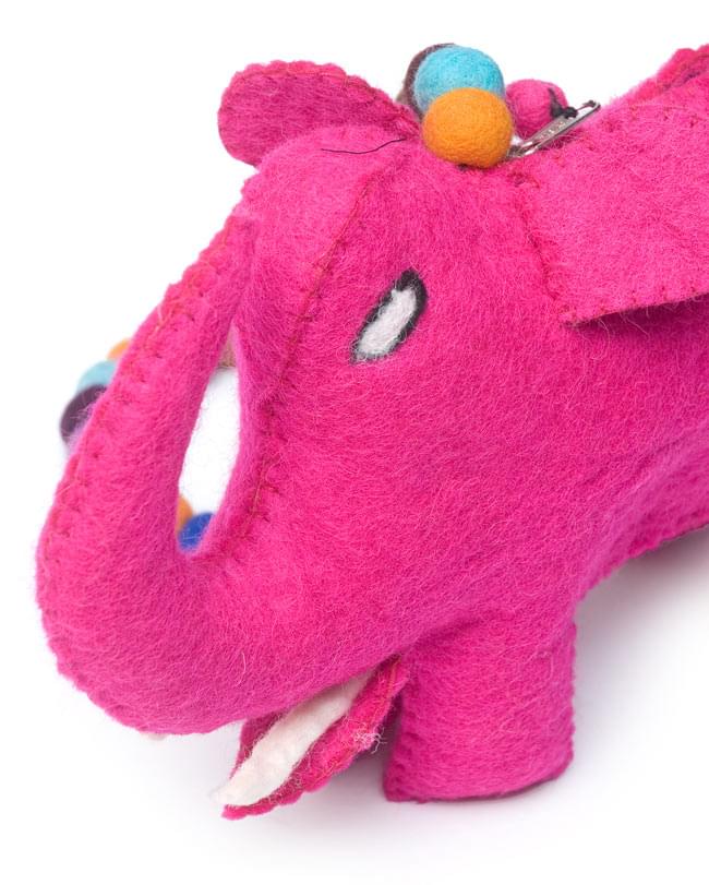 ヤバ可愛い! ネパールフェルトのゾウさんバッグ - ピンク 2 - お顔の拡大です
