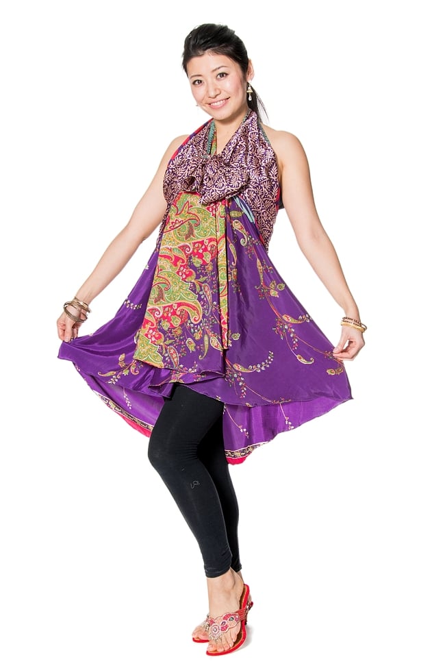 【1点もの】20通りの着方ができる魔法のスカート 紫系 Aの写真1枚目です。前面からの様子です。魔法のスカート,magic skirt,サリー スカート,オールドサリー,マキシスカート,旅行,リゾート