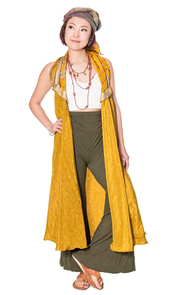 【1点もの】20通りの着方ができる魔法のスカート イエロー・オレンジ系 Dの写真1枚目です。前面からの様子です。魔法のスカート,magic skirt,サリー スカート,オールドサリー,マキシスカート,旅行,リゾート