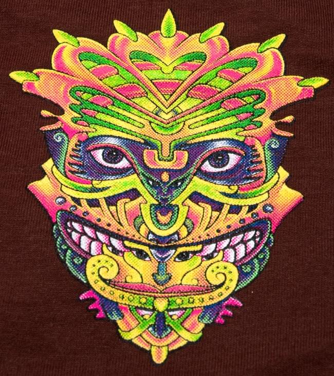 7面体サイケデリック仮面の商品写真 5枚目 裏面の拡大写真です