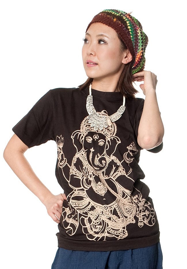 天高く咲く蓮 Tシャツ 9 - 身長150cmのスタッフがSサイズを着てみました。