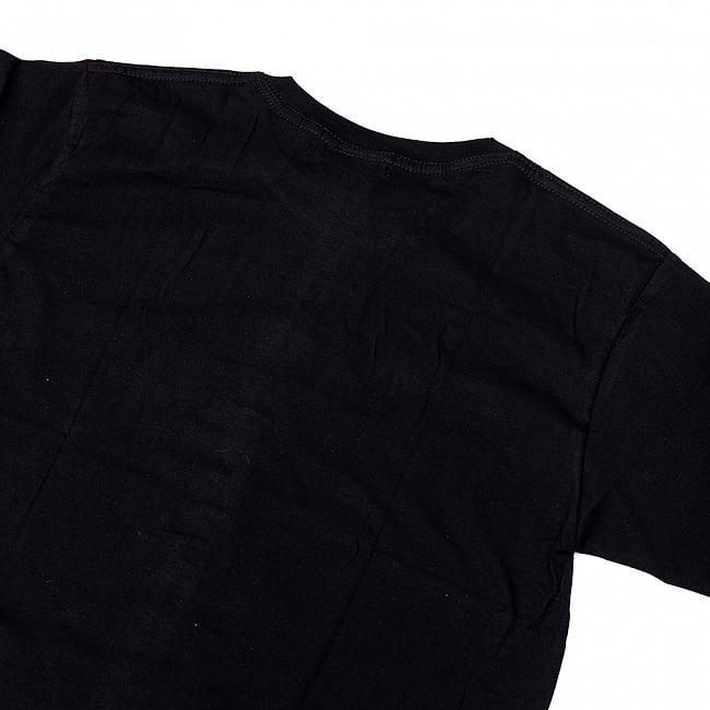 水面に漂う睡蓮 Tシャツ 4 - 拡大写真です