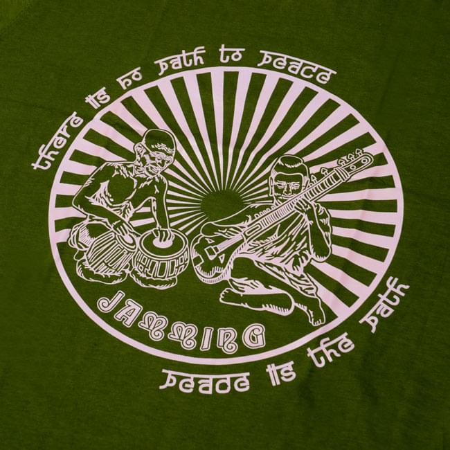 PEACEFUL JAMMING 【カーキ】 3 - 前面のプリントをアップにしてみました。