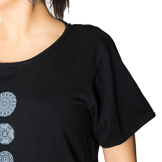 7 chakra シンプルTシャツヨガやフィットネスに 3 - 首周りの様子です。