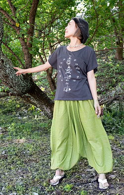 ドルマンスリーブだから着やすい　ヨガネーシャTシャツ ヨガをするガネーシャのオリジナルTシャツ - サブ2