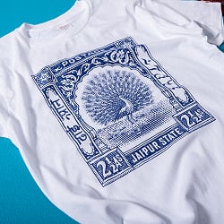 インドの伝統と芸術が息づく、幸運を運ぶ孔雀デザイン　アンティーク調　Tシャツ 5.6oz生地 綿 コットン100% - サブ3