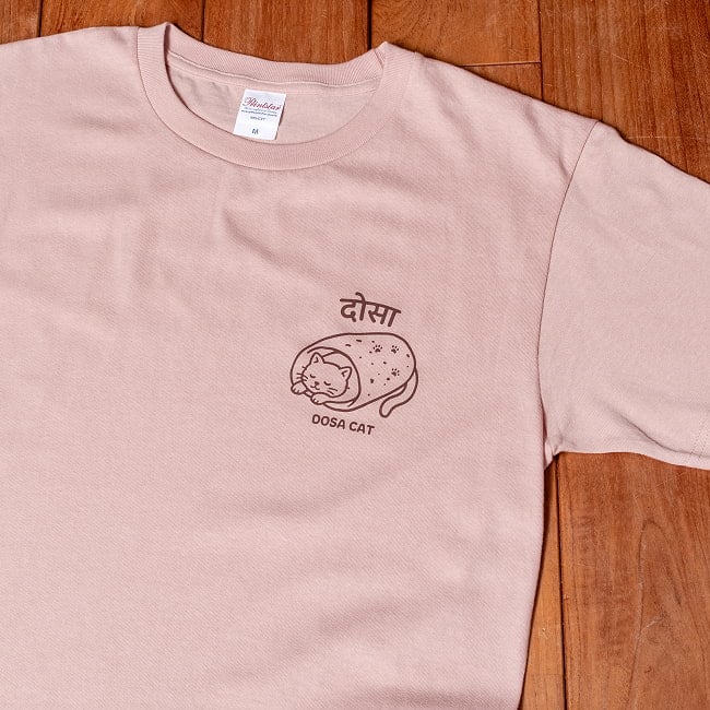 ドーサ布団に包まれて眠る猫 左胸ワンポイント 半袖Tシャツ 5.6oz 綿100%の選択用写真