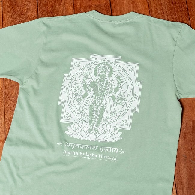 Dhanvantari 医薬の神様 ダンヴァンタリ神 背面 バックプリント 半袖Tシャツ 5.6ozコットンの選択用写真