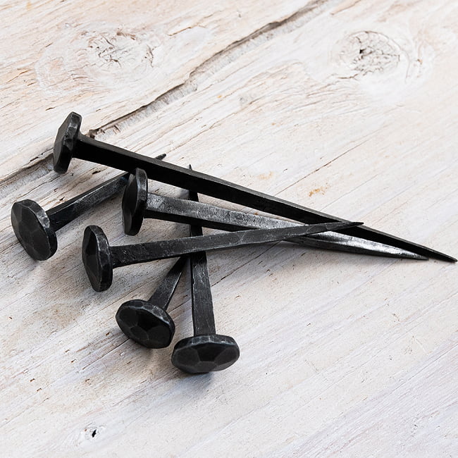 【5個SET】お買い得！ インドのアイアン 釘 ネイル - 7面 【8.5cm】 4 - 日本の釘に比べ、かなり長いです