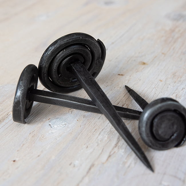 【10個SET】インドのアイアン 釘 ネイル - うずまき 【7.5cm】 4 - 日本の釘に比べ、かなり長いです